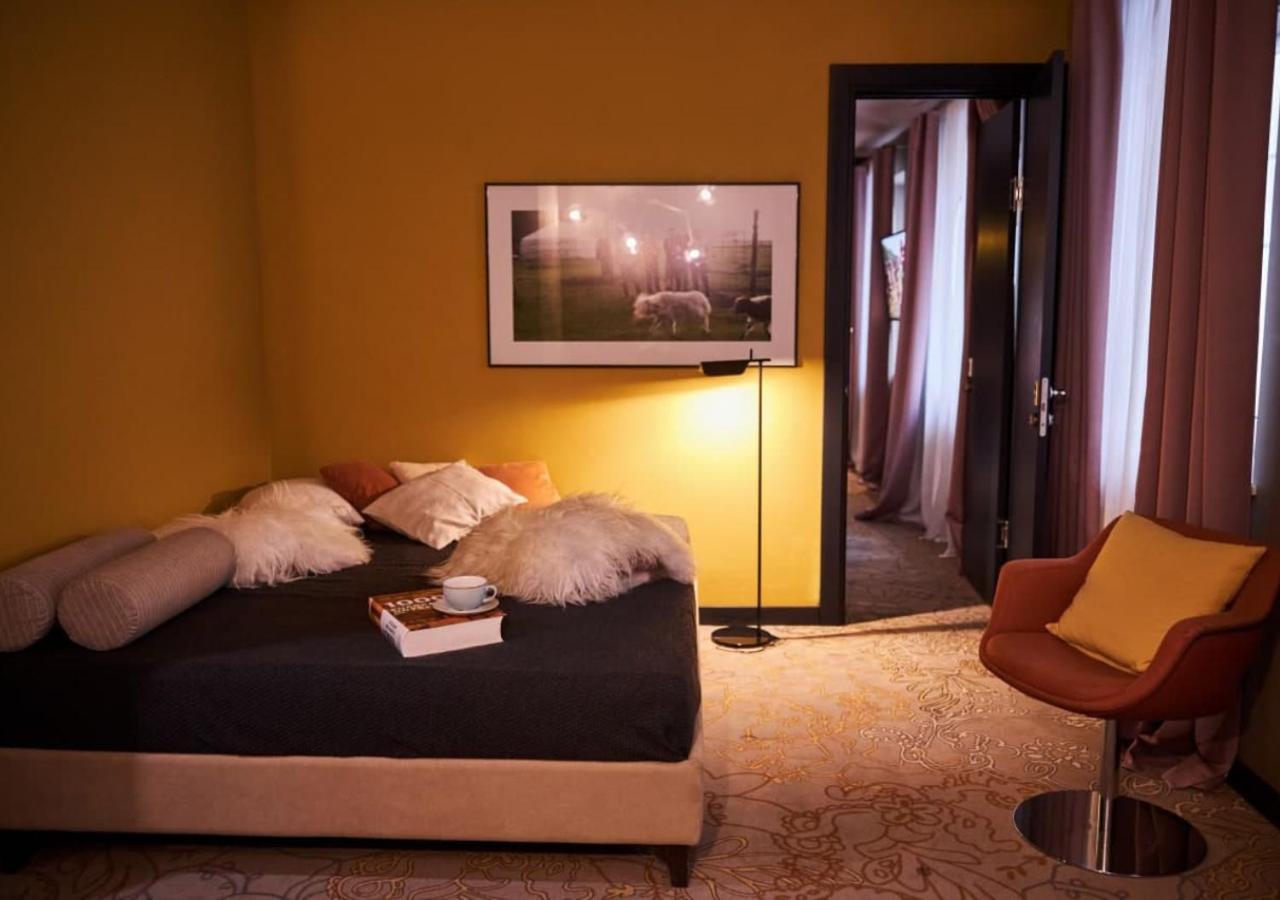 Vozdvyzhensky Boutique Hotel Kijev Kültér fotó