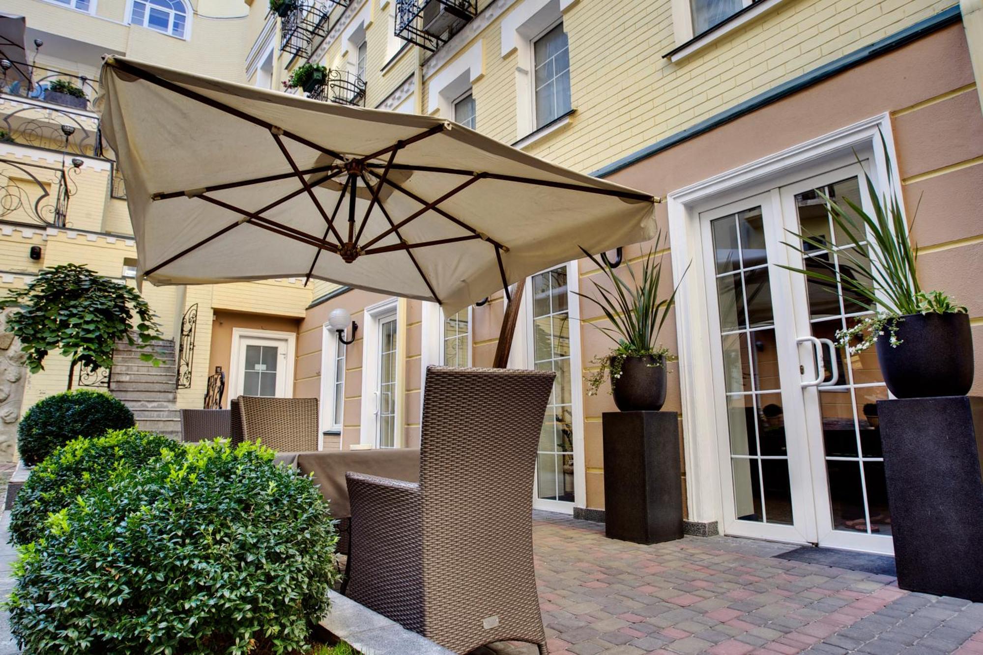 Vozdvyzhensky Boutique Hotel Kijev Kültér fotó